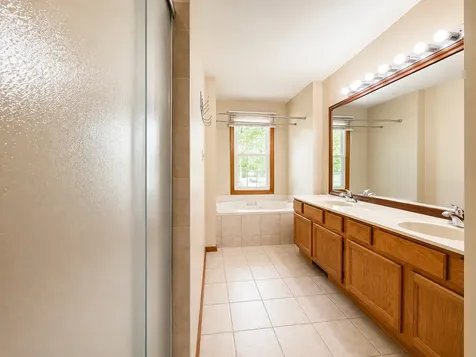 4590 Topaz Drive Hoffman Estates IL 60192