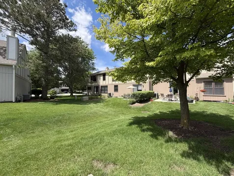4590 Topaz Drive Hoffman Estates IL 60192