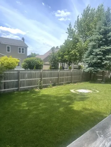 4330 Huntington Boulevard Hoffman Estates IL 60192