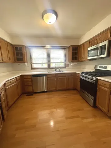 4330 Huntington Boulevard Hoffman Estates IL 60192