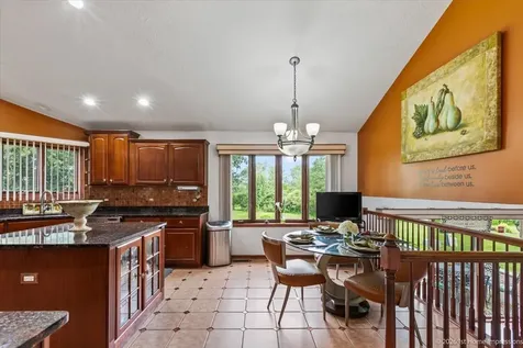 80 Maryview Parkway Matteson IL 60443