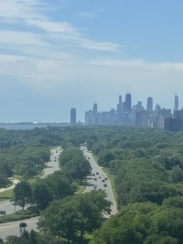 5701 North Sheridan Road Chicago IL 60660