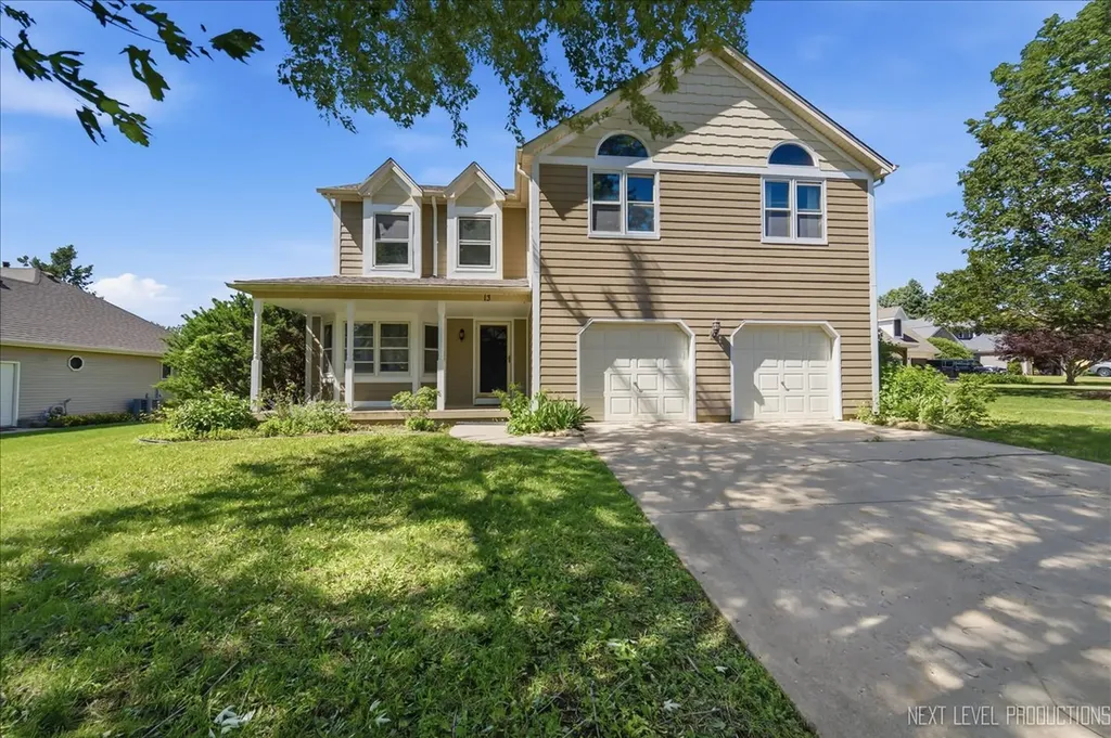 13 Saddlewood Court Sugar Grove IL 60554