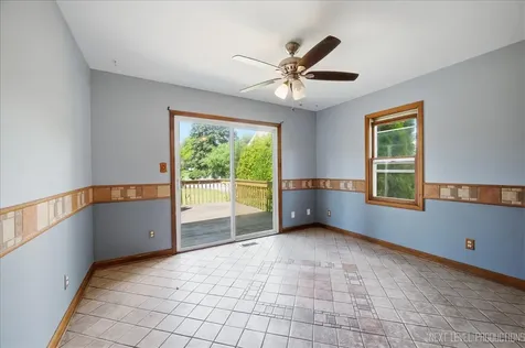 13 Saddlewood Court Sugar Grove IL 60554