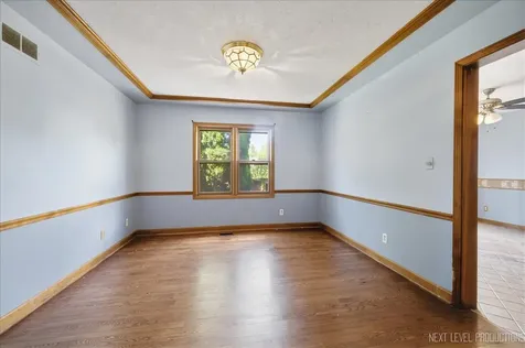 13 Saddlewood Court Sugar Grove IL 60554