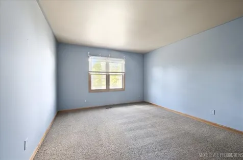13 Saddlewood Court Sugar Grove IL 60554