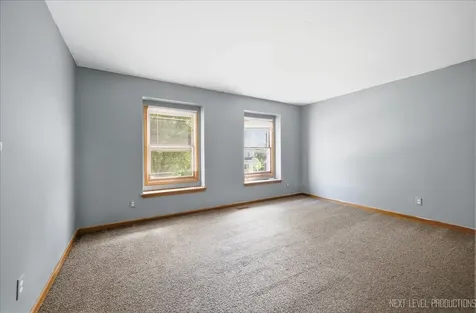 13 Saddlewood Court Sugar Grove IL 60554