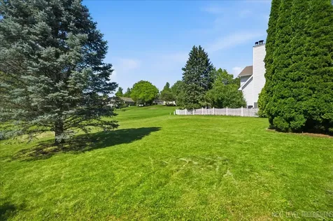 13 Saddlewood Court Sugar Grove IL 60554