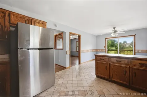 13 Saddlewood Court Sugar Grove IL 60554