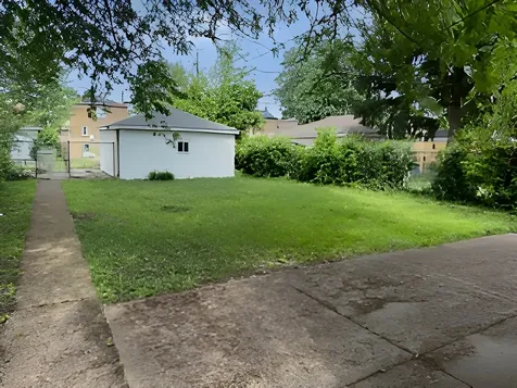 12328 South Peoria Street Calumet Park IL 60827