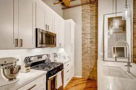 1040 West Adams Street Chicago IL 60607