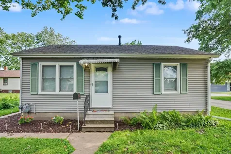 4612 26TH Avenue Moline IL 61265