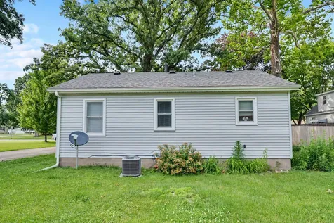 4612 26TH Avenue Moline IL 61265