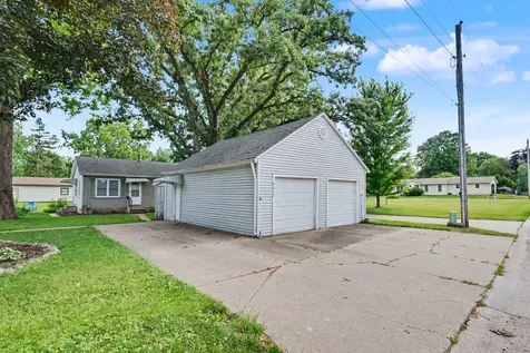 4612 26TH Avenue Moline IL 61265