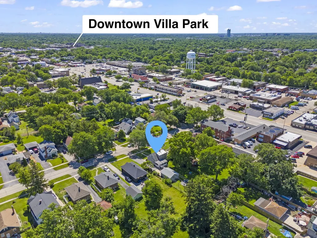 28 North Yale Avenue Villa Park IL 60181
