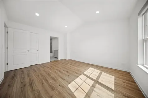 1244 Evergreen Avenue Des Plaines IL 60016