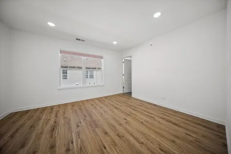 1244 Evergreen Avenue Des Plaines IL 60016