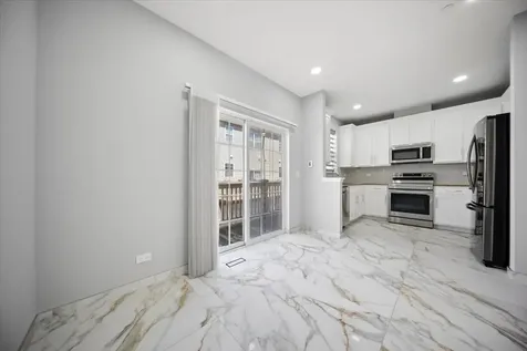 1244 Evergreen Avenue Des Plaines IL 60016
