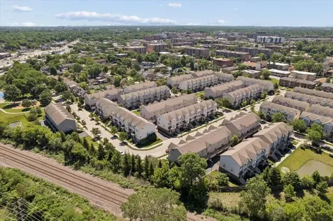 1244 Evergreen Avenue Des Plaines IL 60016