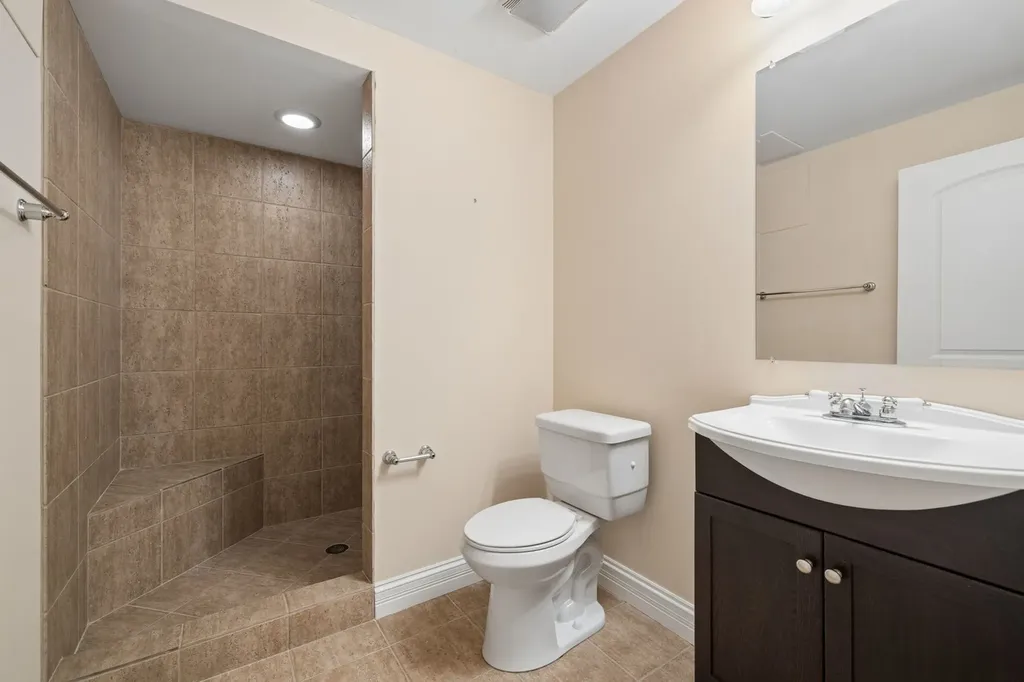 4740 Auvergne Avenue Lisle IL 60532