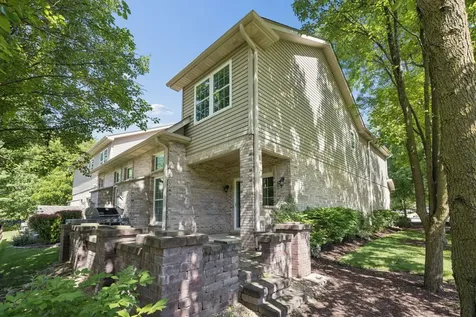 4740 Auvergne Avenue Lisle IL 60532