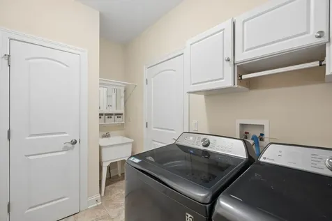 4740 Auvergne Avenue Lisle IL 60532