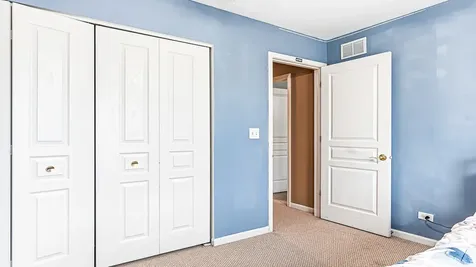 1889 Lake Bluff Lane Pingree Grove IL 60140