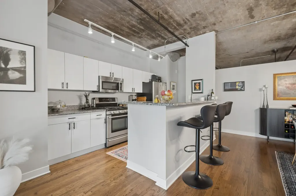 411 West Ontario Street Chicago IL 60654