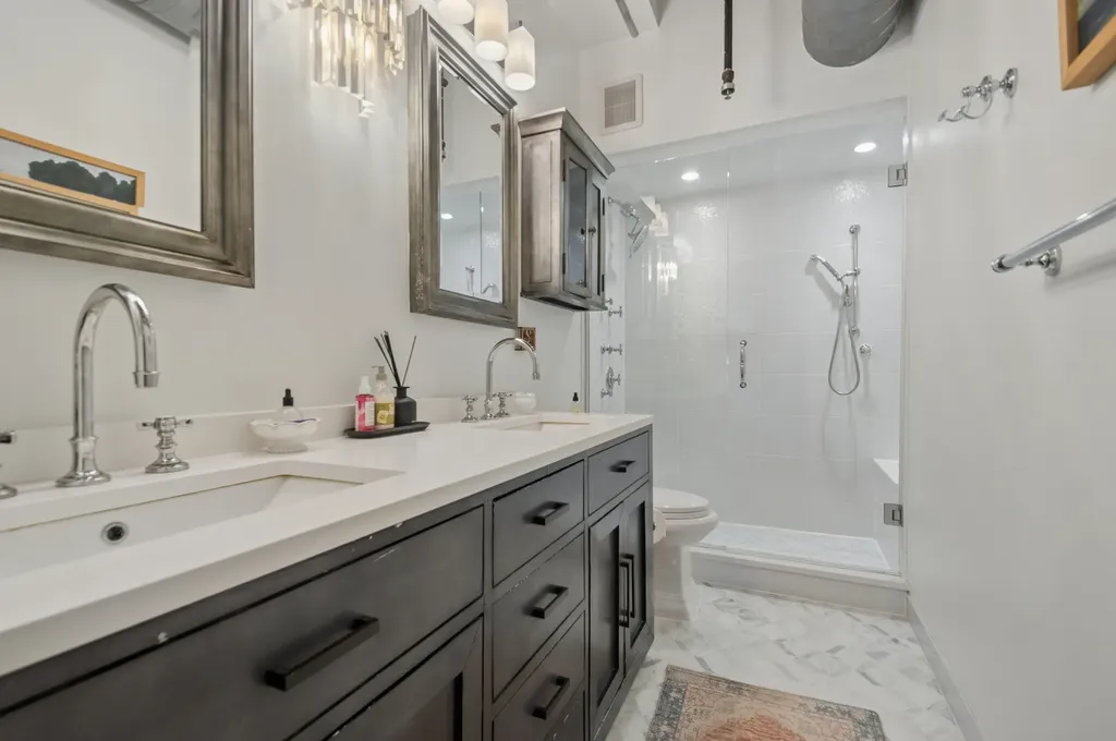 411 West Ontario Street Chicago IL 60654