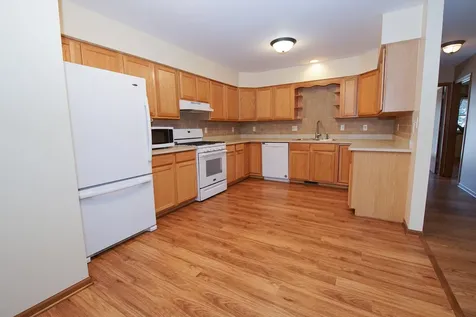 49 South Walnut Drive North Aurora IL 60542