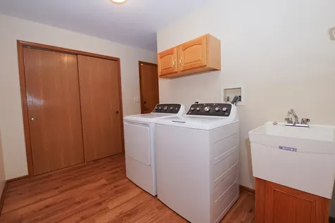 49 South Walnut Drive North Aurora IL 60542