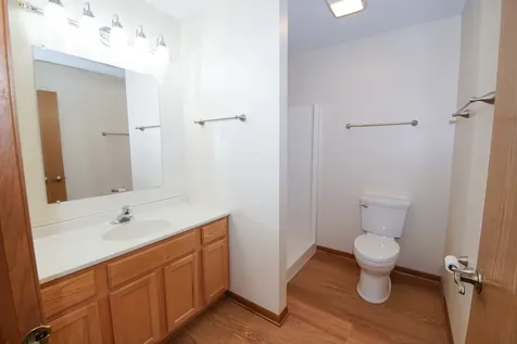 49 South Walnut Drive North Aurora IL 60542