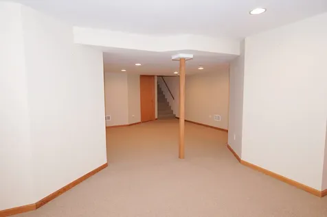 49 South Walnut Drive North Aurora IL 60542