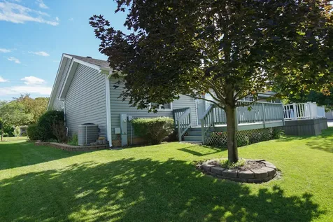 49 South Walnut Drive North Aurora IL 60542