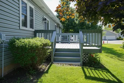 49 South Walnut Drive North Aurora IL 60542