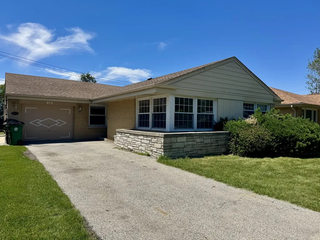 912 North Greenwood Avenue Park Ridge IL 60068