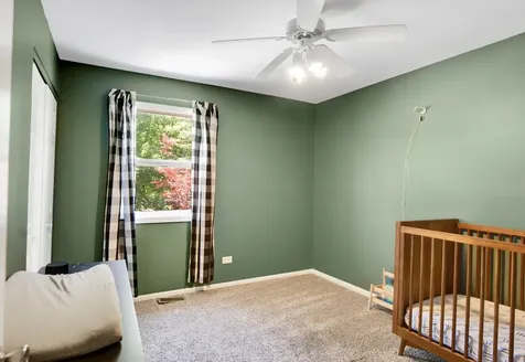 3725 Newport Drive Island Lake IL 60042