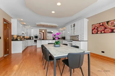 37181 North Fox Hill Drive Wadsworth IL 60083