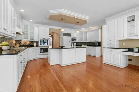 37181 North Fox Hill Drive Wadsworth IL 60083