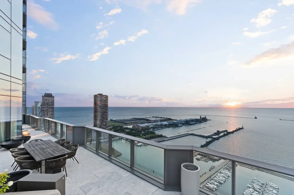 211 North Harbor Drive Chicago IL 60601