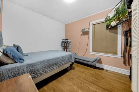 5741 South Sawyer Avenue Chicago IL 60629