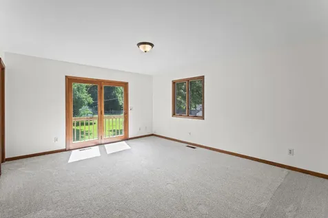 46 Ashlawn Avenue Oswego IL 60543