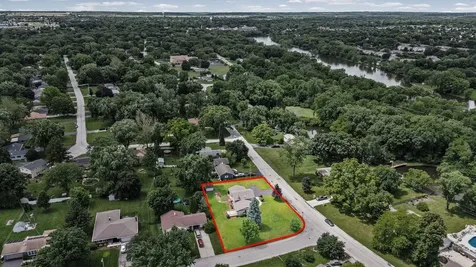 46 Ashlawn Avenue Oswego IL 60543