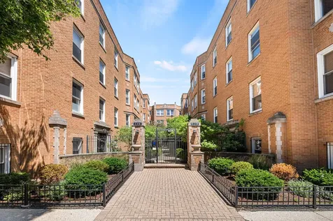 536 West Belmont Avenue Chicago IL 60657