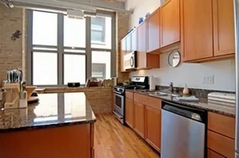 824 West Superior Street Chicago IL 60642