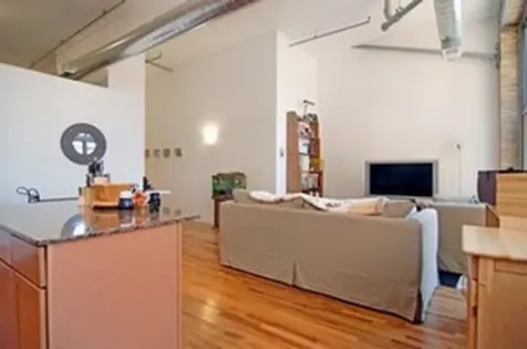 824 West Superior Street Chicago IL 60642