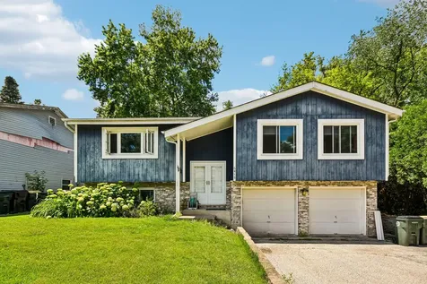 6415 Wood Drive Oakwood Hills IL 60013