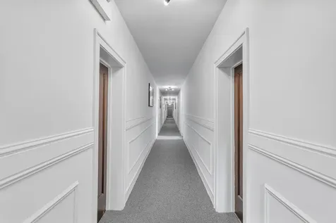 1525 West Estes Avenue Chicago IL 60626