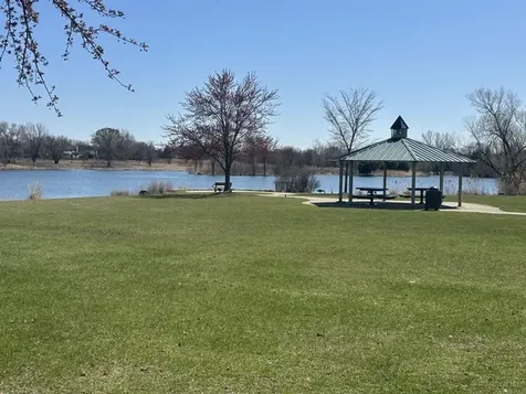 567 Lakeview Drive Oswego IL 60543