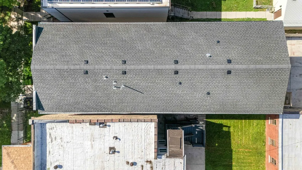 6150 South Saint Lawrence Avenue Chicago IL 60637